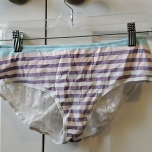 NWT Victoria's Secret Hiphugger Panties
